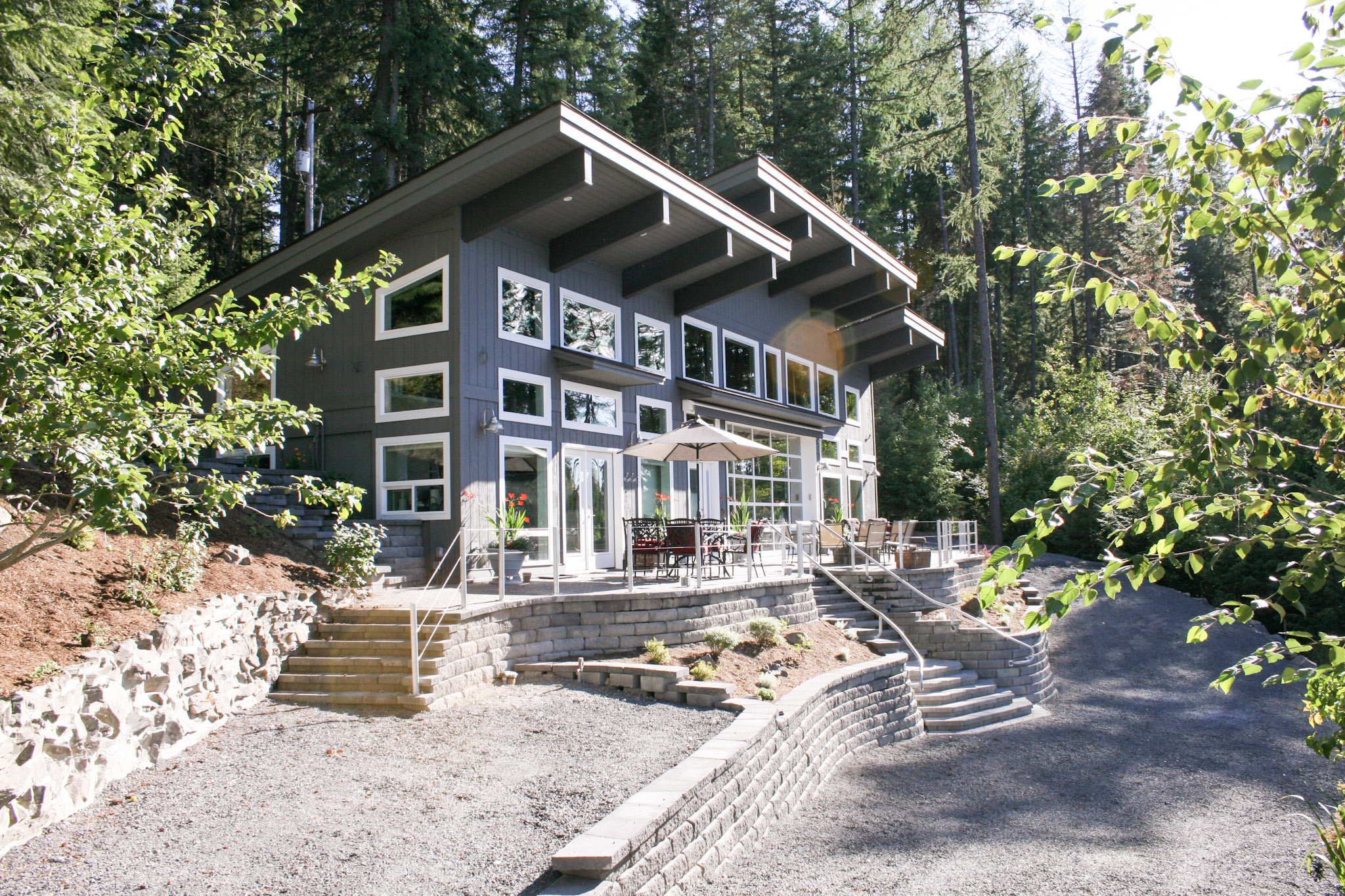 Lake View Hybrid Home