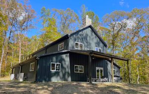 Hanson Pole Barn Buildings' Post-Frame Residence