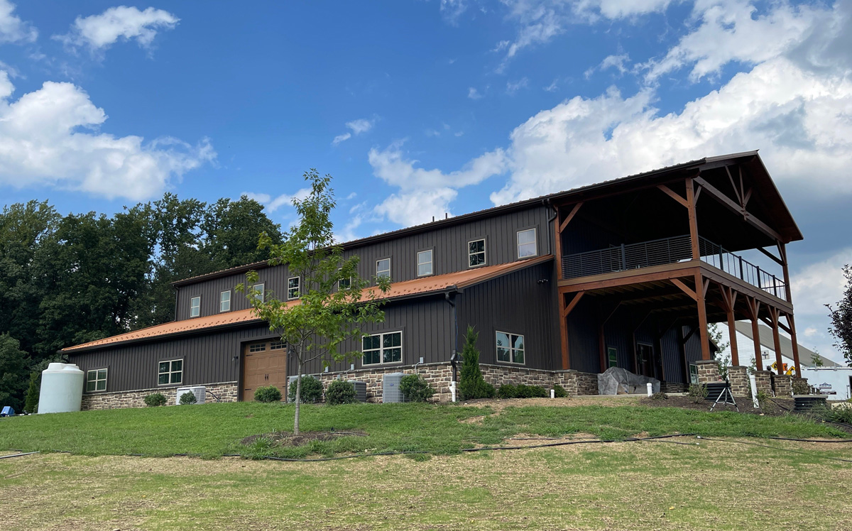 Classic Garage Barndominium